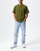 RELAXED FIT TEE