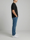 CLASSIC TEE