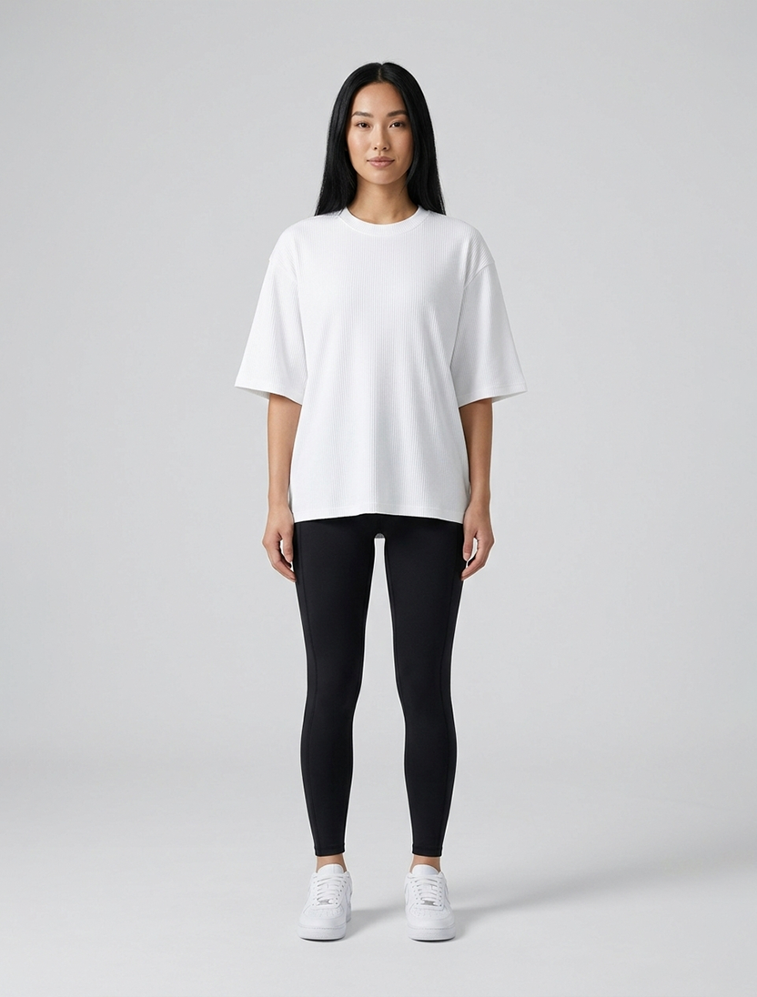 LINEA STRETCHY TEE